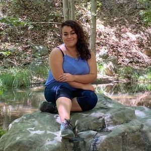 Meet your Posher, Gabriella